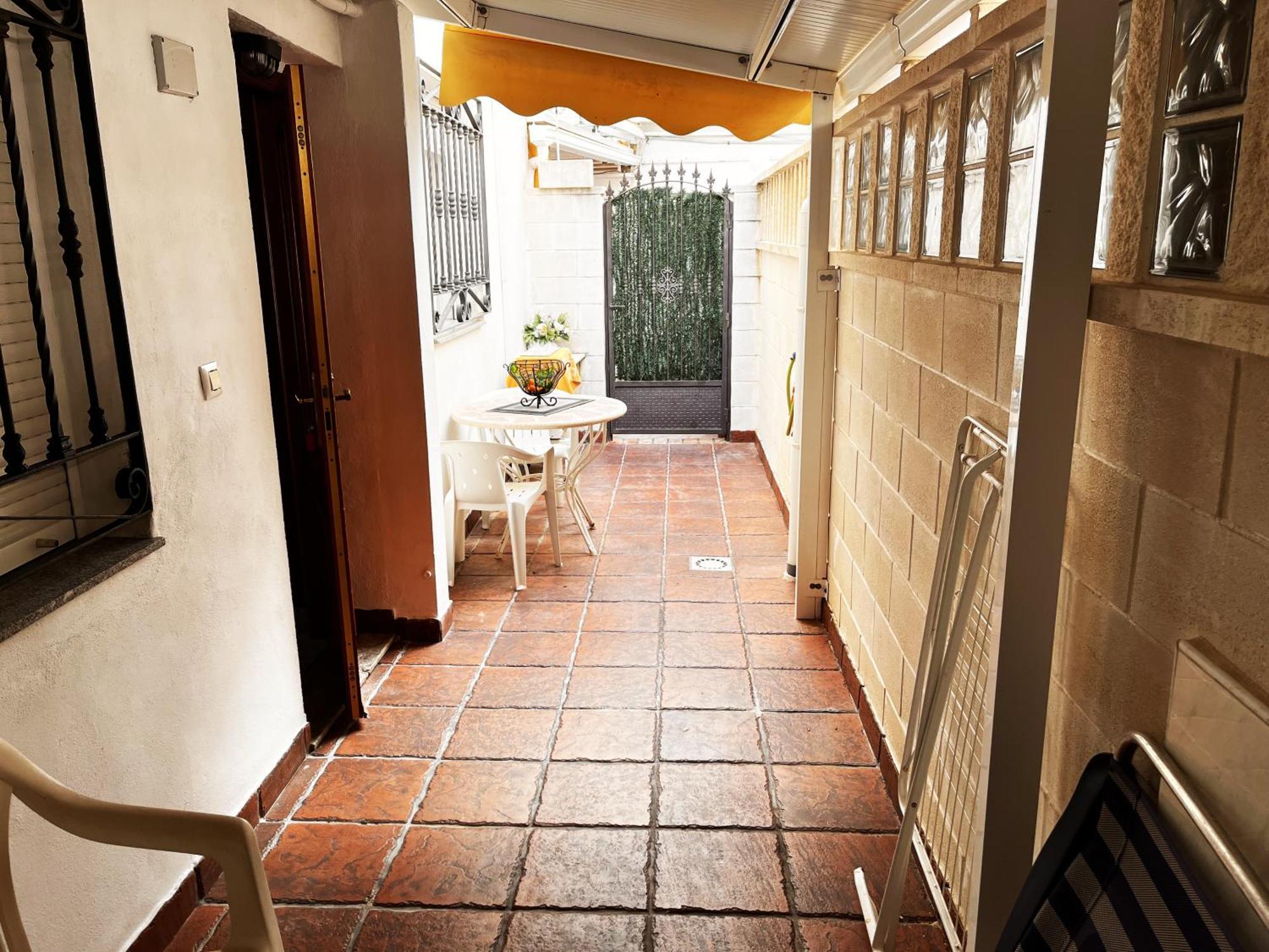 Apartamentos Inter Gandia Playa エクステリア 写真